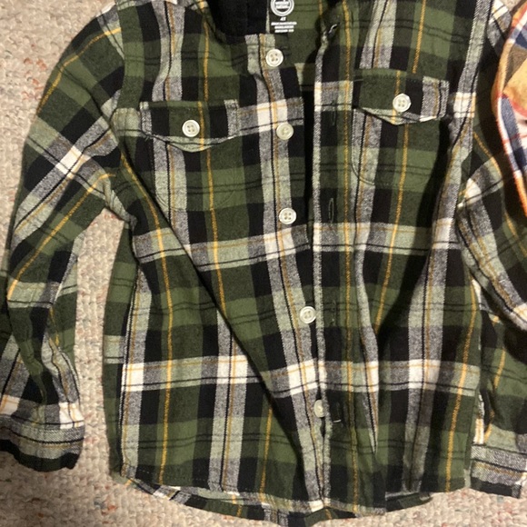 Set of 2 hooded flannel shirts - Picture 4 of 7